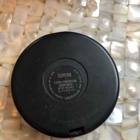 Superb Mac Extra Dimension Skinfinish - Picture 2 of 3